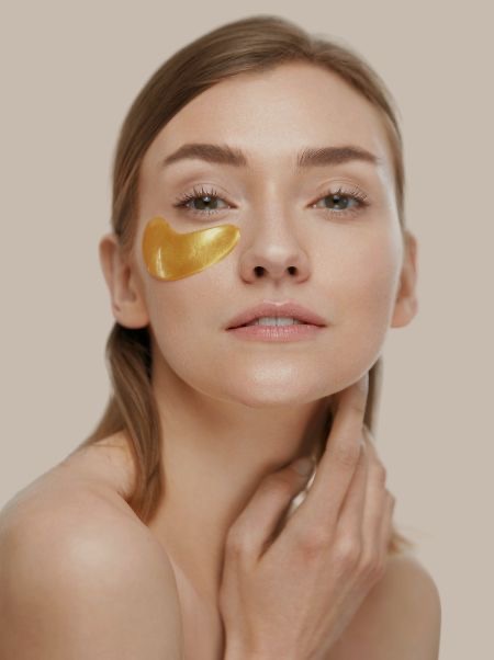 Wimpern & Augenbrauen bei Elegance Aesthetics