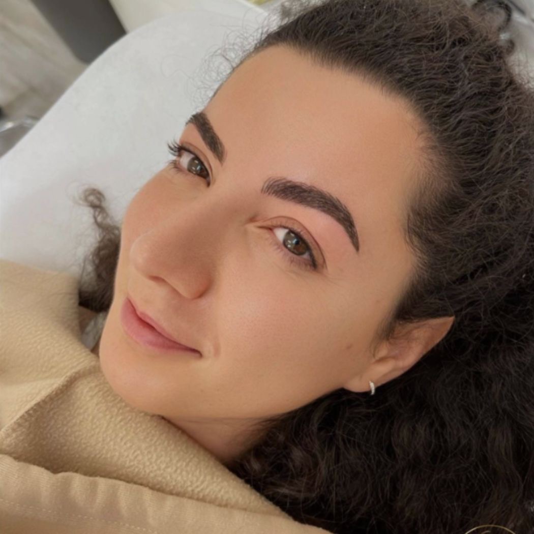 Augenbrauen Permanent Make-Up bei Elegance Aesthetics